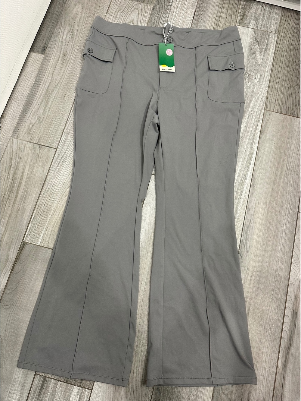 Halara Women's Gray Flared Pants with Button Detail Size 2X